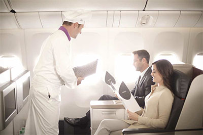 Turkish Airlines business-class travelers and chef © TURKISH AIRLINES